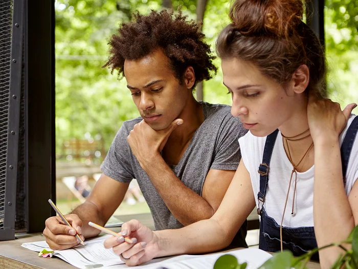 student struglling in essay writing
